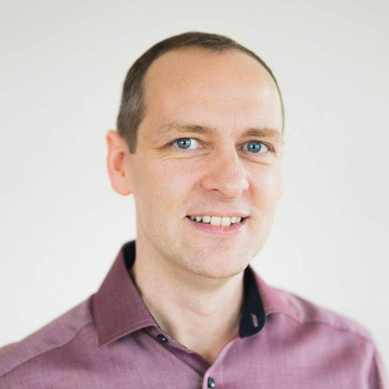 Dr. Rudi Schäfer Dr. Rudi Schäfer